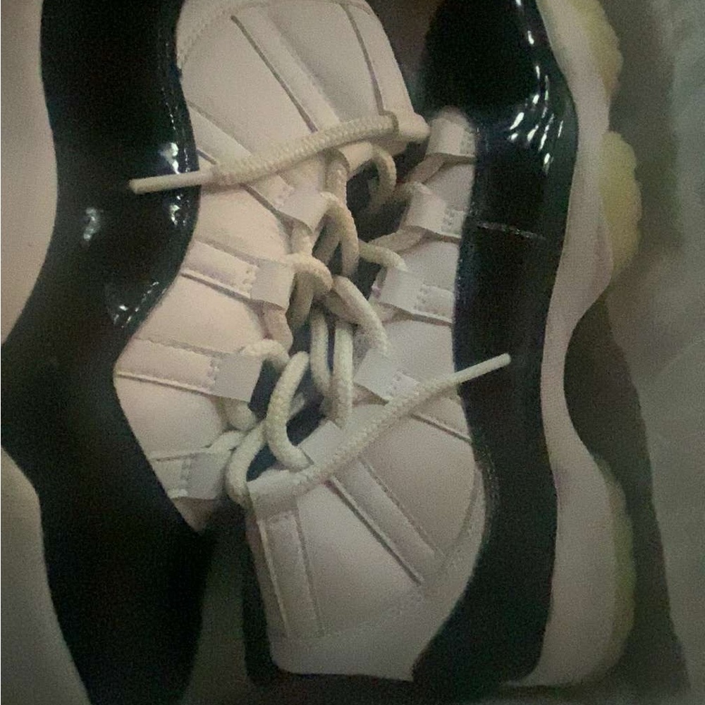 Jordan 11